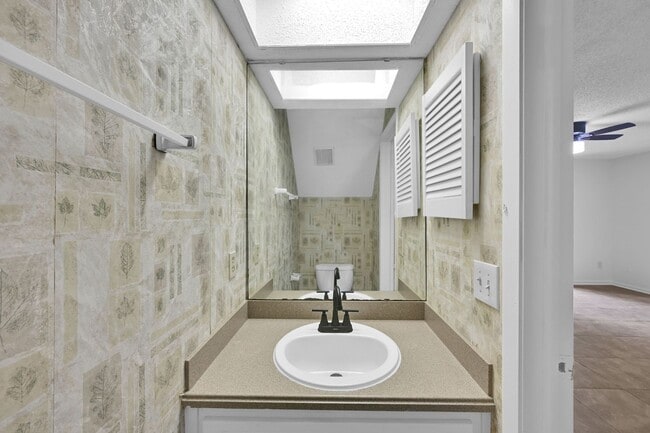 Building Photo - 4317 Windergate Ct