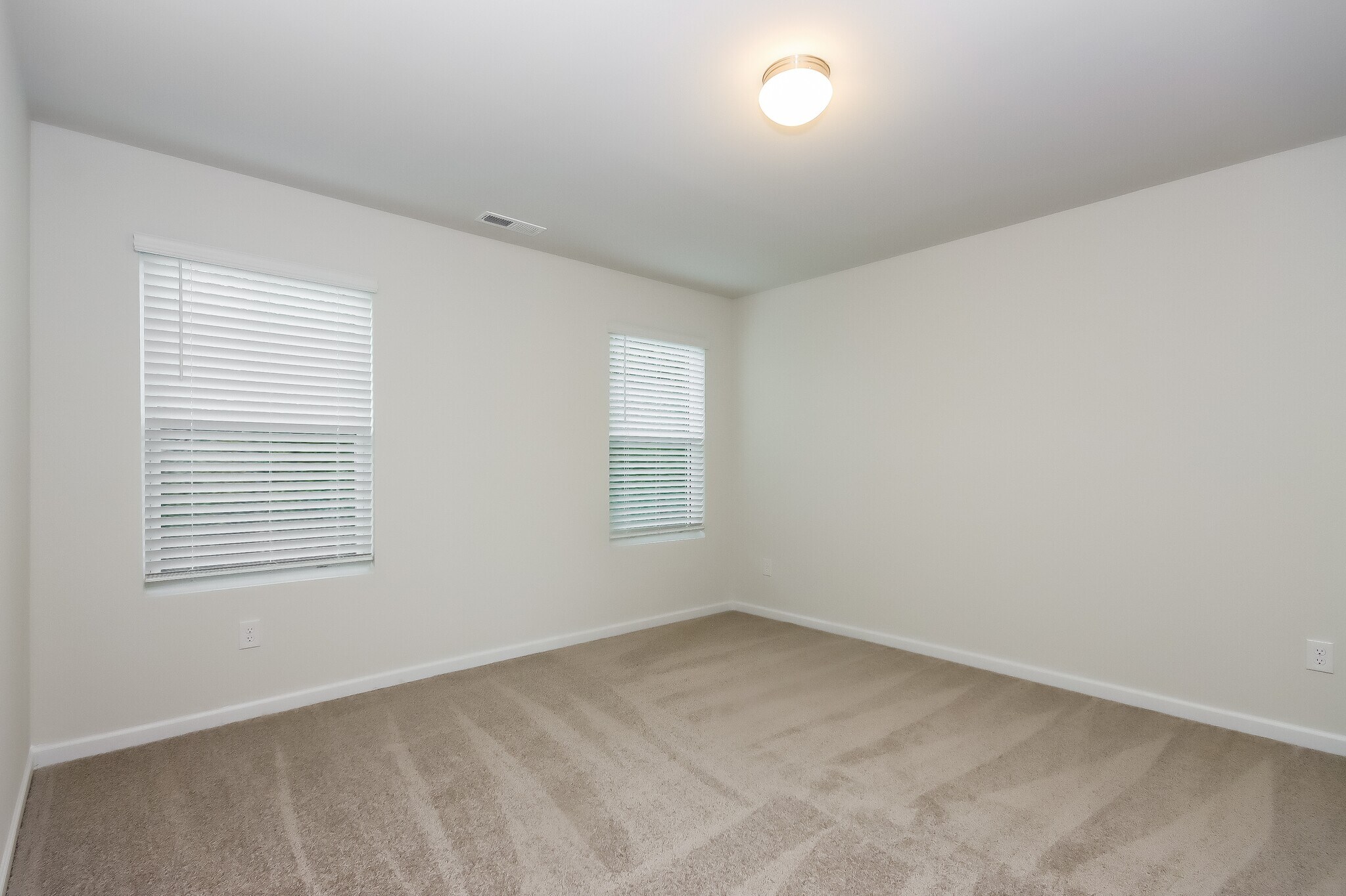 Building Photo - 146 Pumice Dr