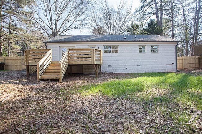 Building Photo - 387 Michael Dr