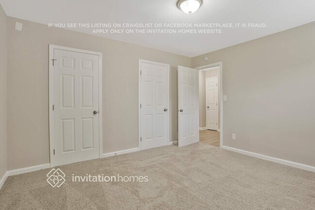 Building Photo - 692 Barnes Dr