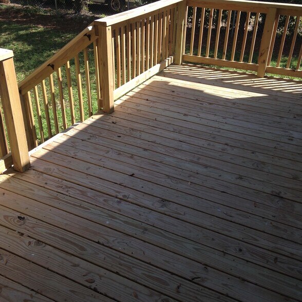 Back deck - 1533 Yancey Street