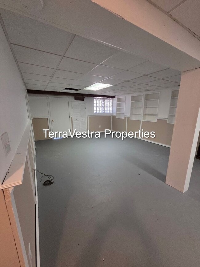 Building Photo - 3 Bed 2.5 Bath in Sicklerville! Eligible for $500 Security Deposit.