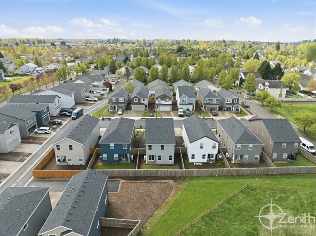 Building Photo - 2030 NW 14th St