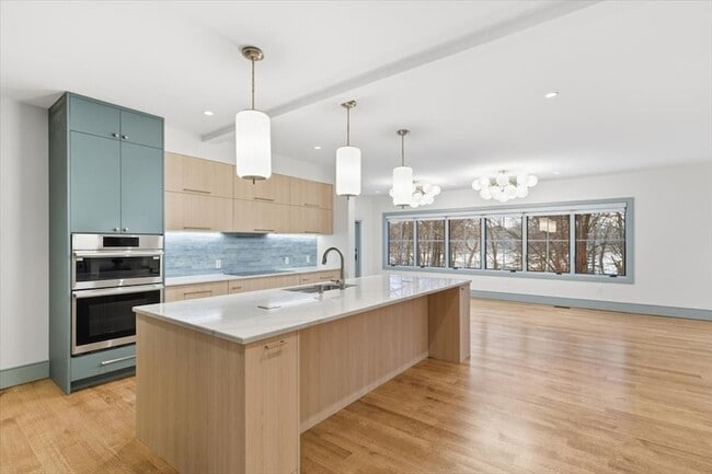 Building Photo - 22 Kruger Rd