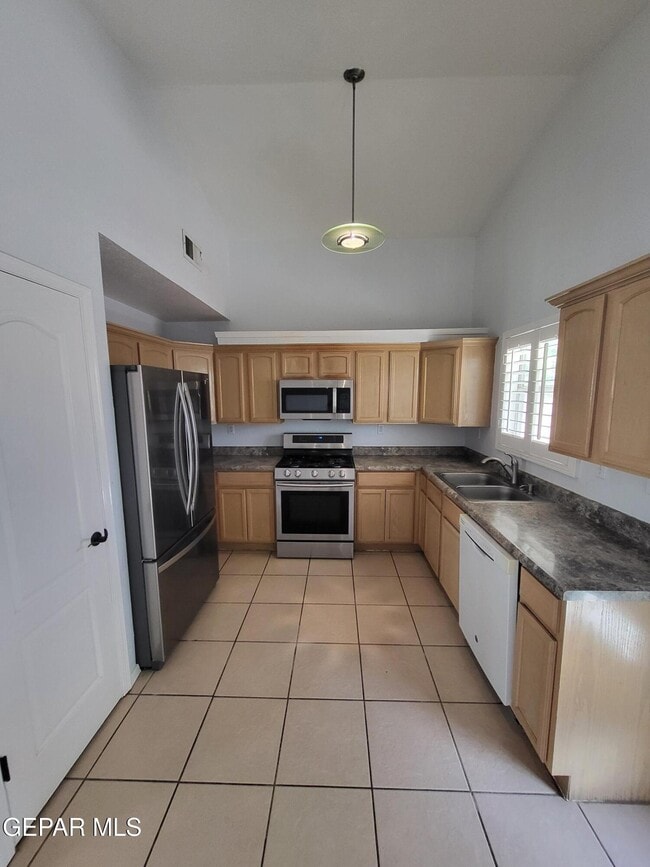Building Photo - 5277 Jose Cardenas Ln