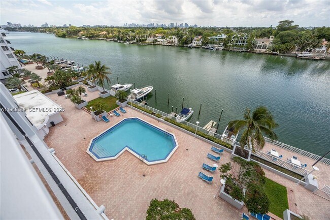 Building Photo - 5700 Collins Ave