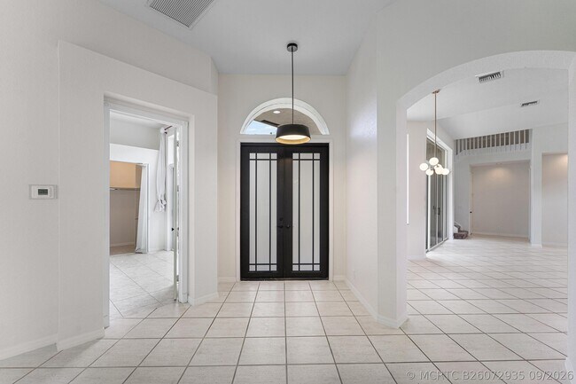 Building Photo - 18596 Ocean Mist Dr