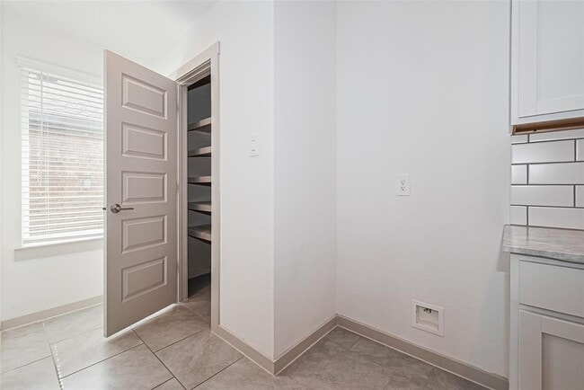 Building Photo - 29518 Paytons Park Ct