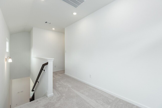 Building Photo - 4224 Waterlily Spg Wy