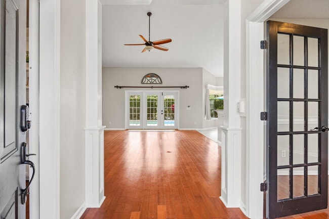 Building Photo - 2229 Lookout Landing