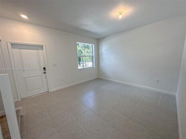 Building Photo - 16280 SW 291st St