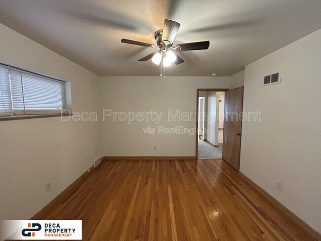 Building Photo - 1131 Claytonia Terrace