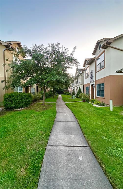 Building Photo - 3417 Clearview Cir