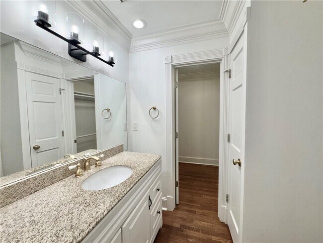 Building Photo - 110 Park Ridge Cir