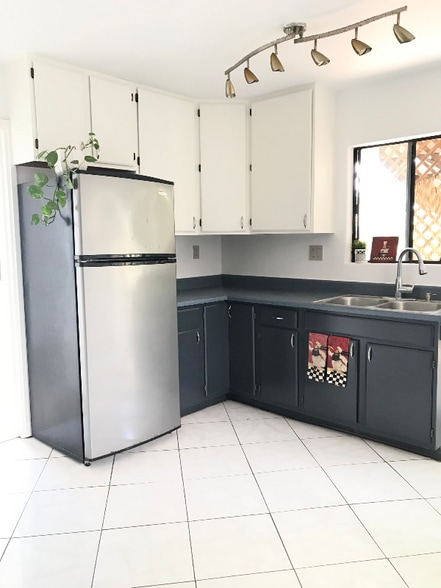 Building Photo - 111 Auhana Rd