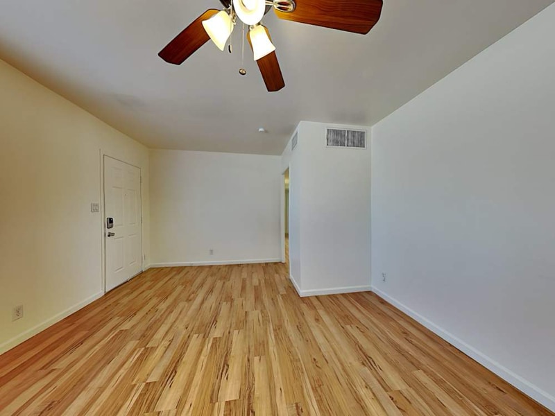 Building Photo - 2707 N 27th St