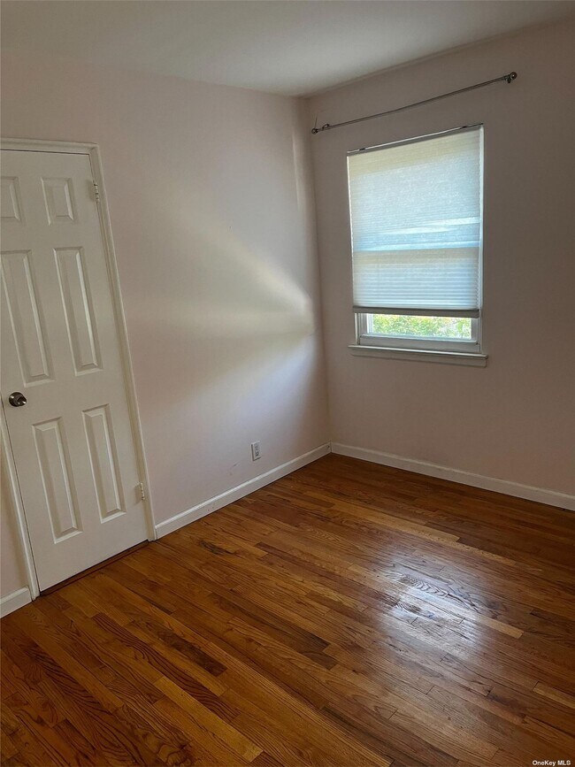 15512 Lahn St 15512 Lahn St Queens NY 11414 Apartment Finder