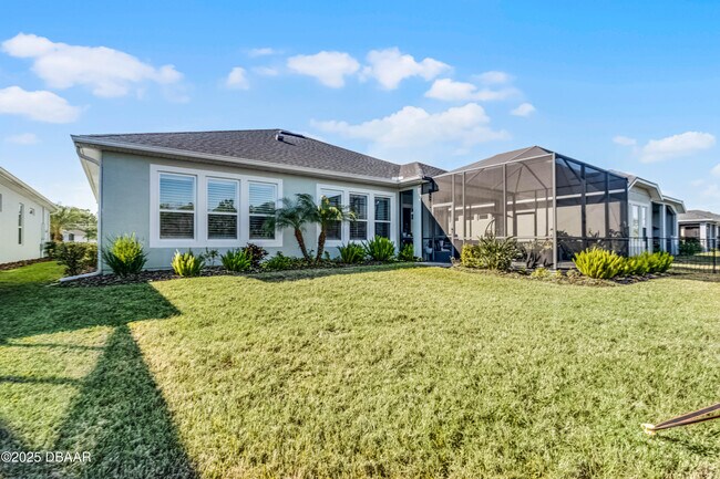 Building Photo - 636 Mosaic Blvd