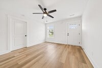 Building Photo - 101 Gibson St