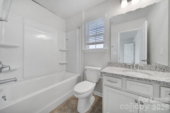 Building Photo - 14611 Murfield Ct