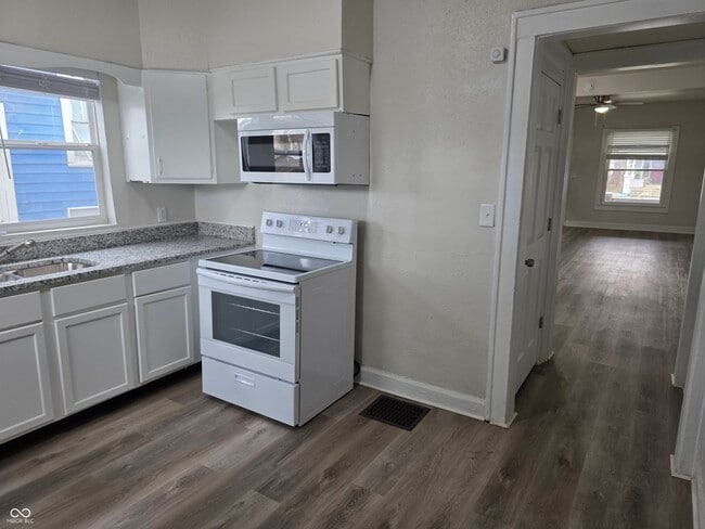 Building Photo - 1117 N Tuxedo St