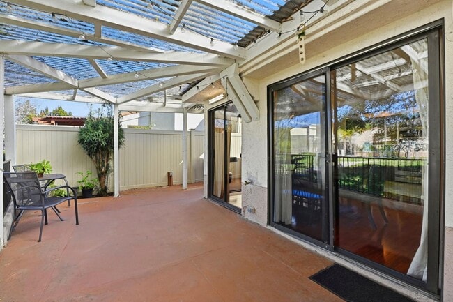 Building Photo - 1767 Capistrano Glen