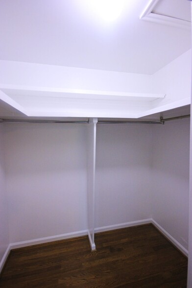 Walk in closet off master bedroom - 834 Raven Rd