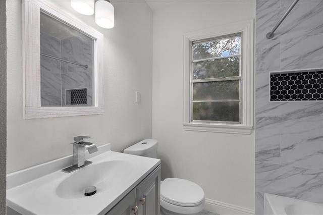Building Photo - 3133 Bigham Blvd