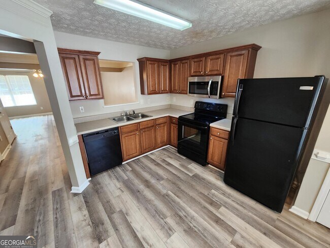 Building Photo - 4004 Browne Ct