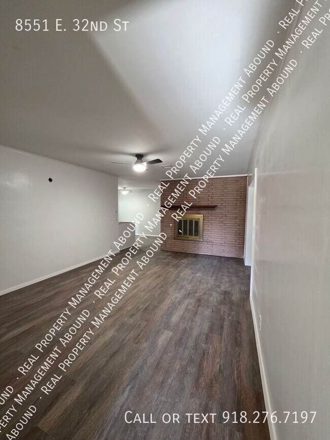 Building Photo - 8551 E 32nd St