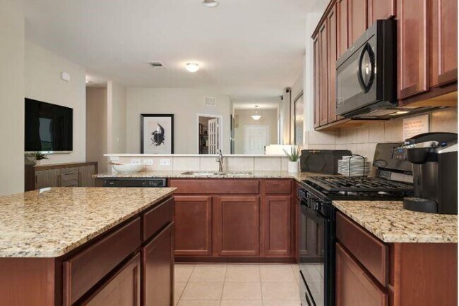 Building Photo - 10315 American Paint Wy