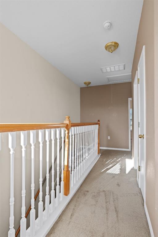 Building Photo - 7502 Lazy Creek Dr