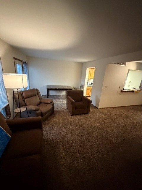 Building Photo - 305 Foxfire Dr