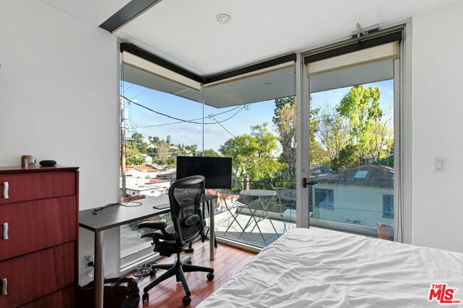 Building Photo - 6127 Glen Tower St