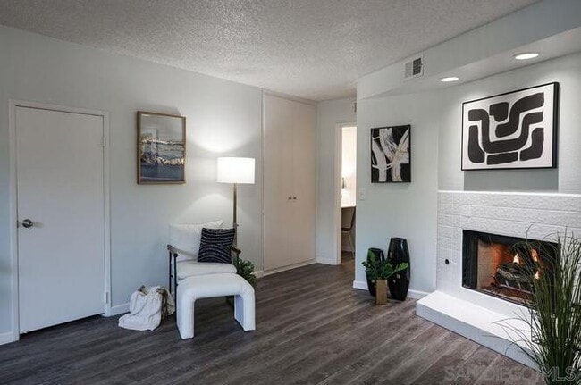 Building Photo - 3861 Basilone St