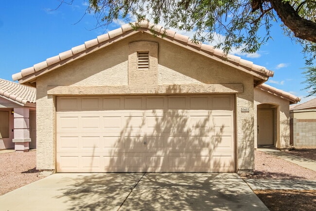 Building Photo - 10602 W Rosewood Dr