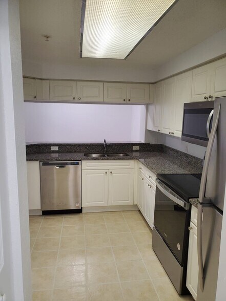 Building Photo - 2726 Anzio Ct