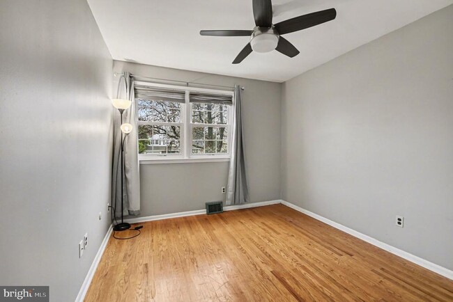 Building Photo - 2903 Henley Rd