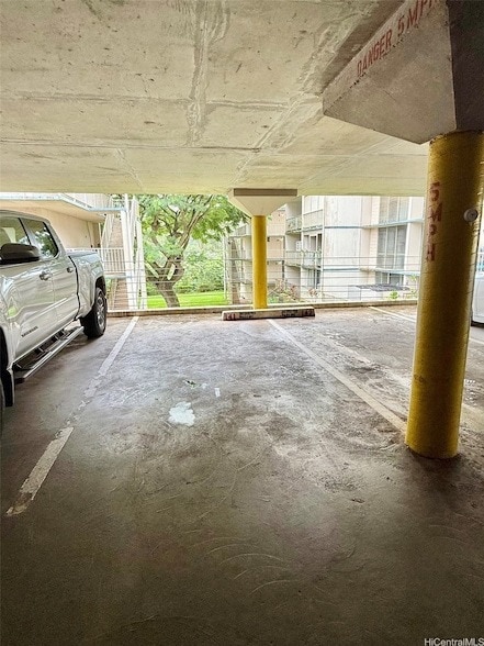 Building Photo - 95-2031-2031 Waikalani Pl