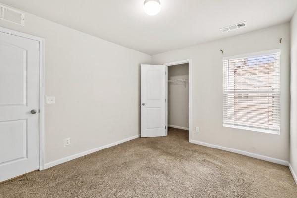 Building Photo - 292 Whitetail Cir