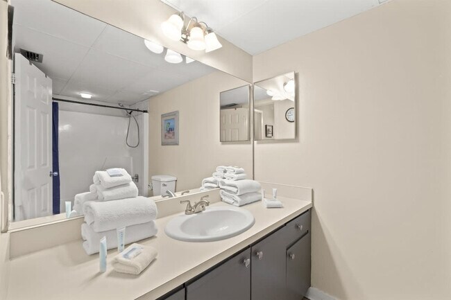 Building Photo - 17155 FL-30