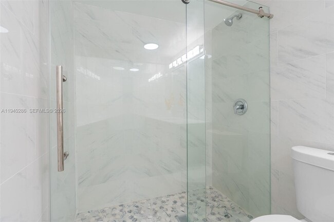 Building Photo - 7601 NW 82nd Terrace