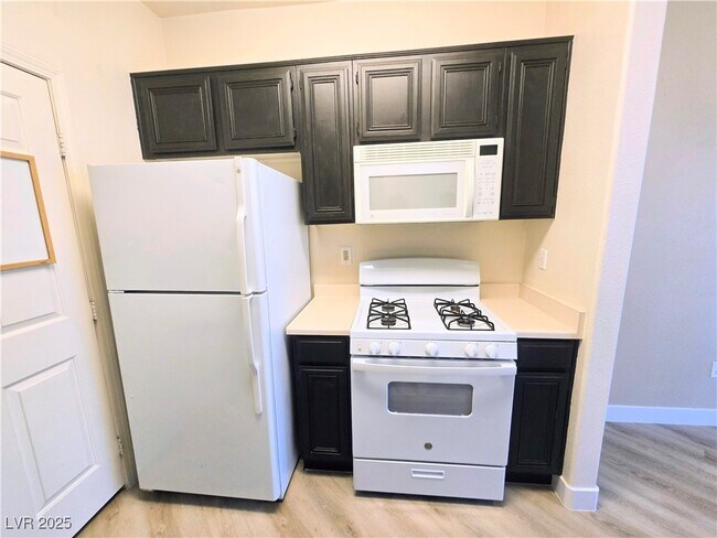 Building Photo - 7123 S Durango Dr