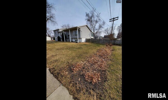 Building Photo - 2107 Tanglefoot Ln