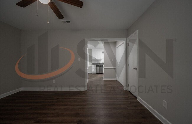 Building Photo - 237 Bridgefield Pl