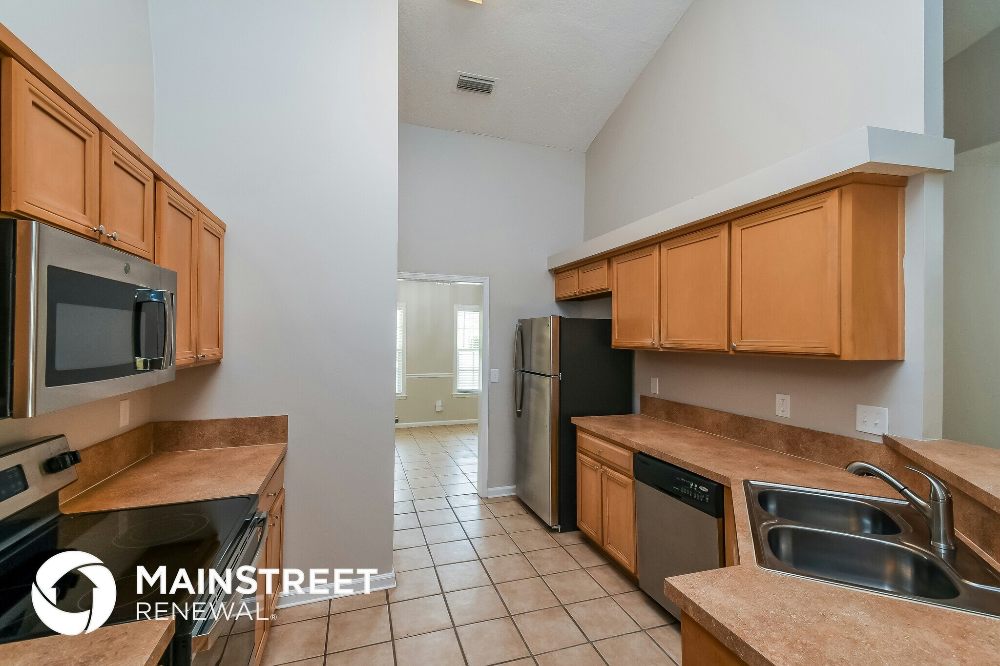 Building Photo - 579 Charles Pinckney St