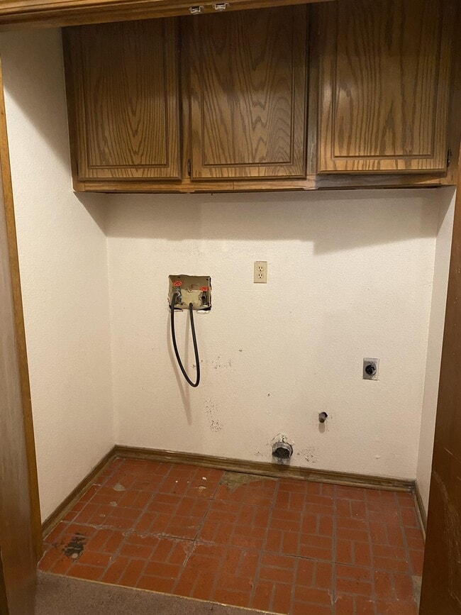 Building Photo - 12606 Abbotts Way