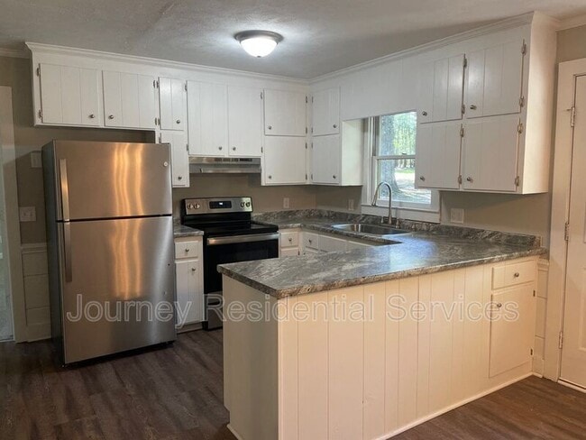 Building Photo - 1605 Owls Nest Rd