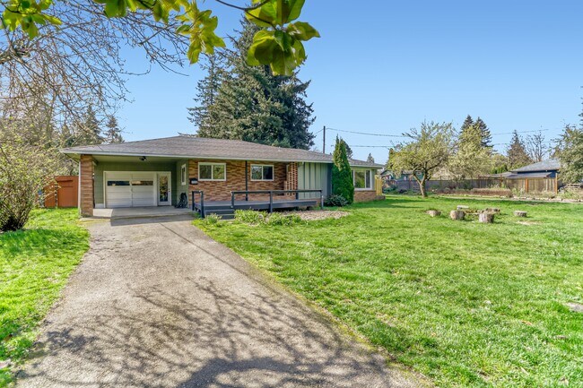 Building Photo - 7010 NE Alberta St