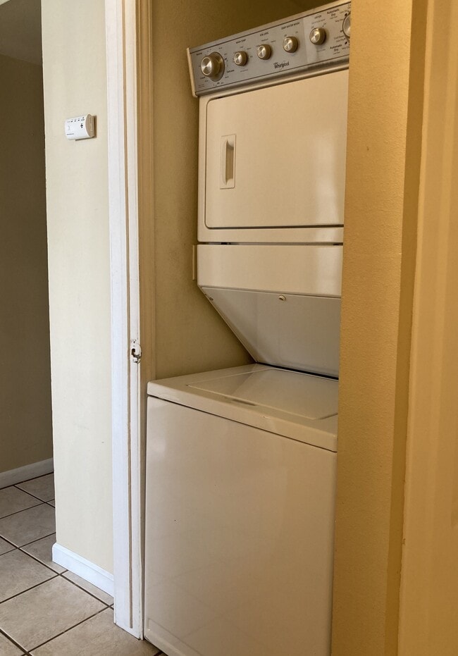 Building Photo - 4505 N Carefree Cir